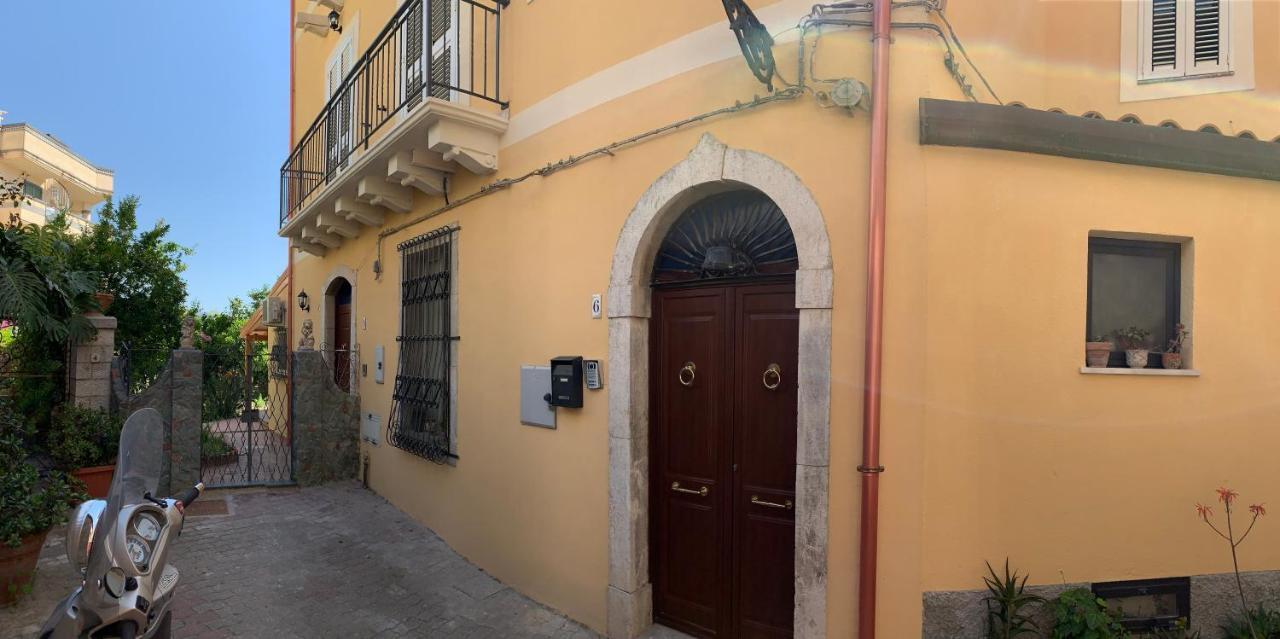 Casa Di Nonno Appartement Taormina Buitenkant foto